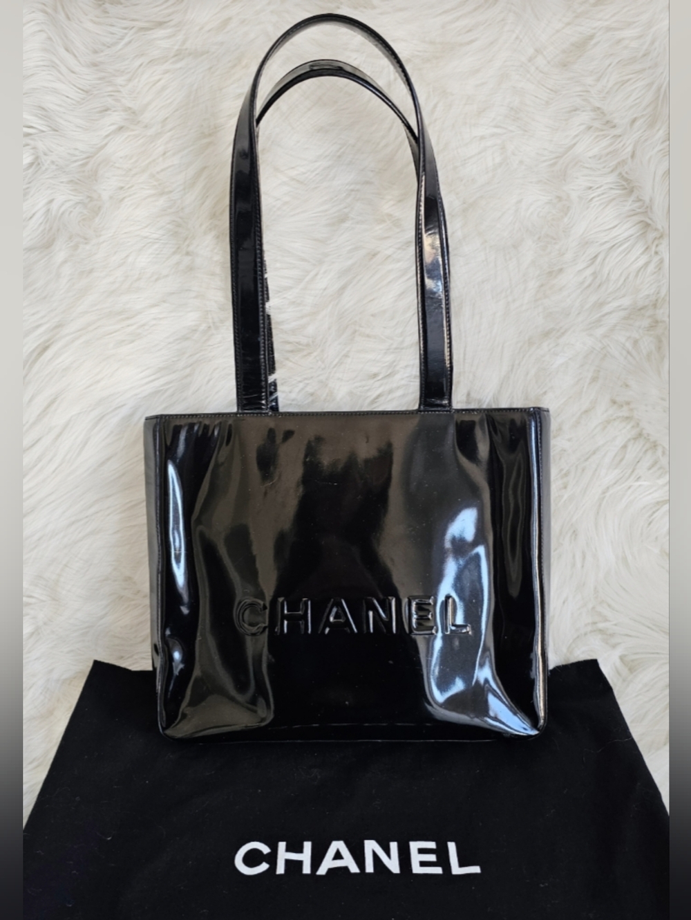 🖤 Chanel Logo Bag 🖤